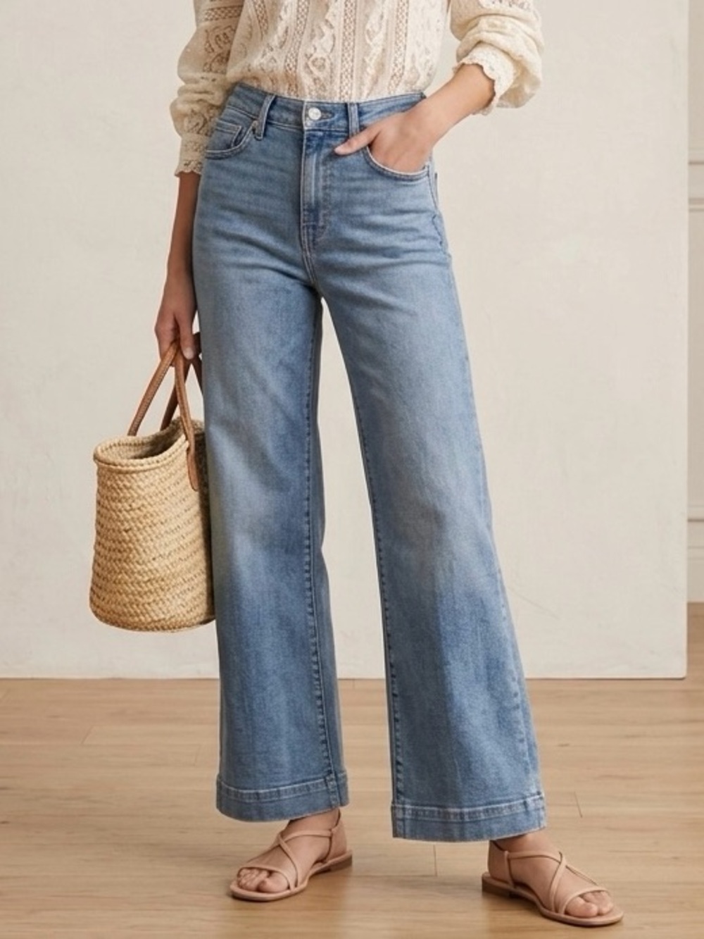 7 For All Mankind Cropped Alexa High-Rise Medium Wash Straight/Wide Leg Jeans